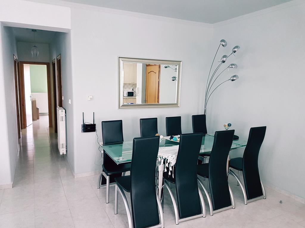 Bourlis Apartments 아스프로발타 외부 사진